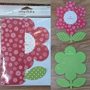 🔺️NIB Flower Shaped Party Invitations & Envelopes Pack of 10